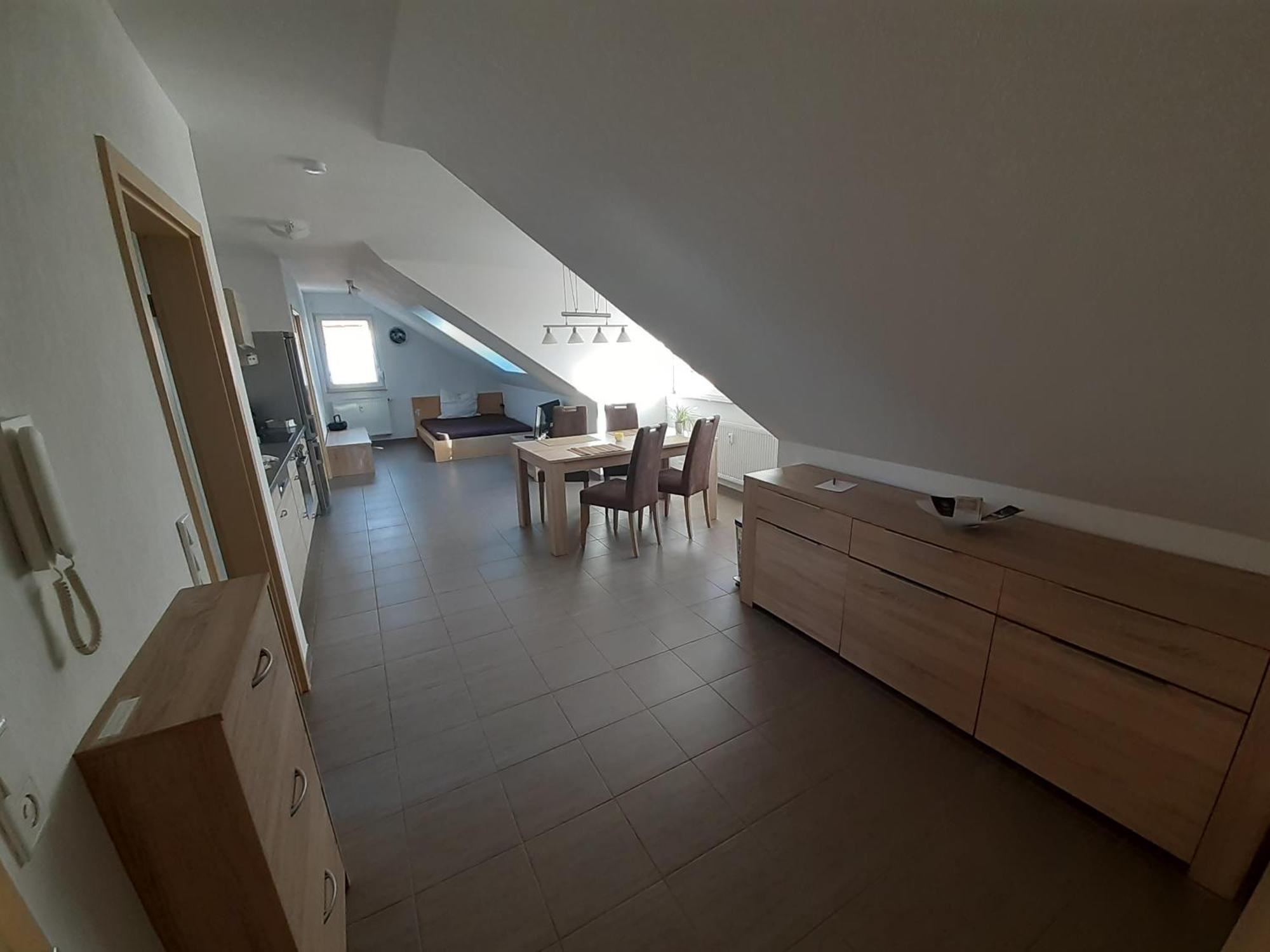 Fewo Steinhohle, Dg 45Qm, 1 Schlafzimmer & 1 Wohn-Esszimmer Mit Bett Sulzbach am Main Exterior foto